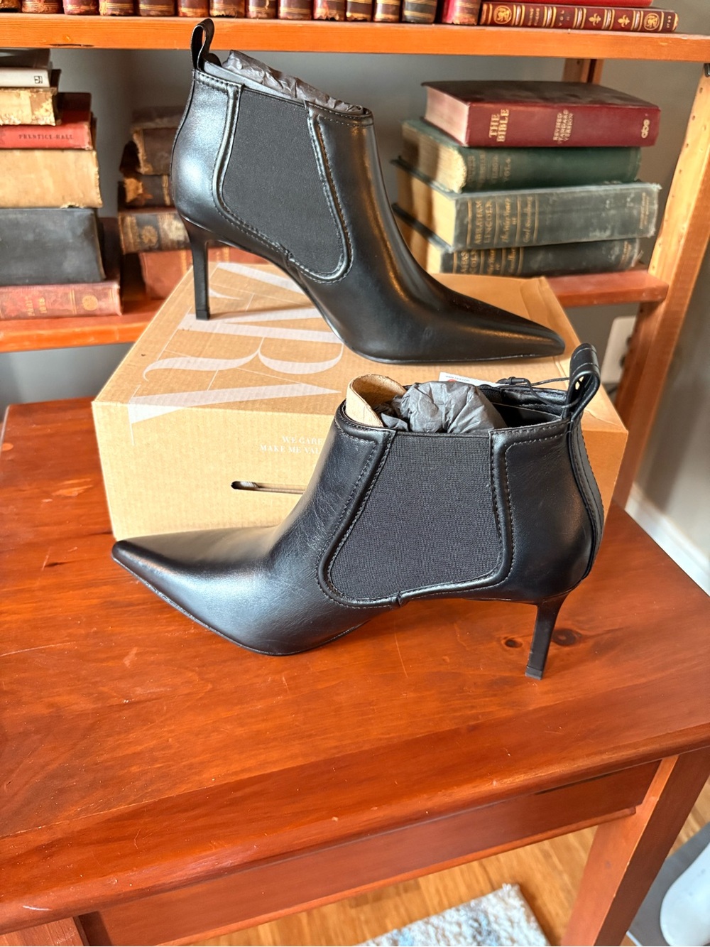 Zara Botin Black Pointed Ankle Boots